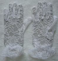 Lace White Colour Gloves